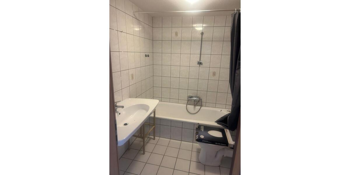 Erdgeschoßwohnung Schwalbach - 2 Zimmer, 60 m&sup2;, 650&euro; | Angebot:25639256