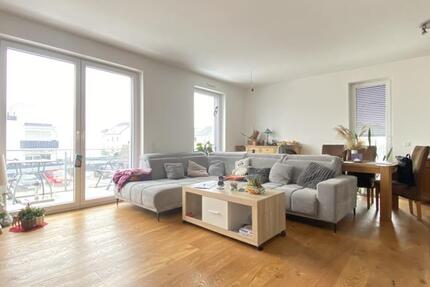 Wohnung Friedberg (Hessen) - 4 Zimmer, 98 m&sup2;, 1.200&euro; | Angebot:24852358