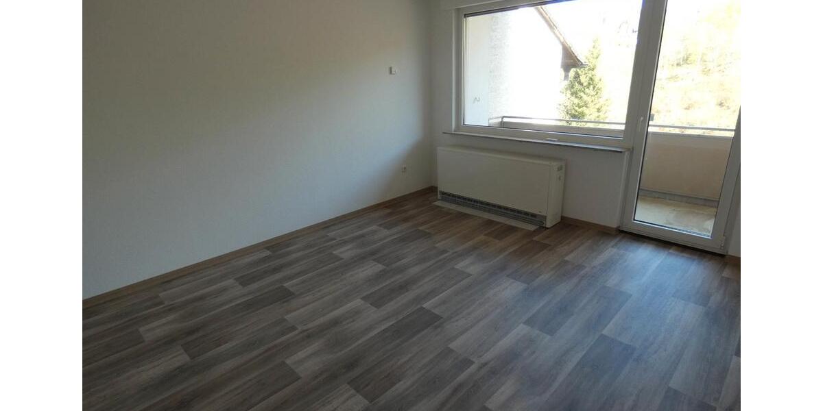 Etagenwohnung Altena - 3 Zimmer, 75 m&sup2;, 450&euro; | Angebot:26211250