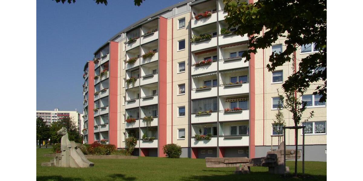 Gemütliche 1-Raum-Wohnung mit Dusche, Aufzug und verglastem Balkon 1 zimmer