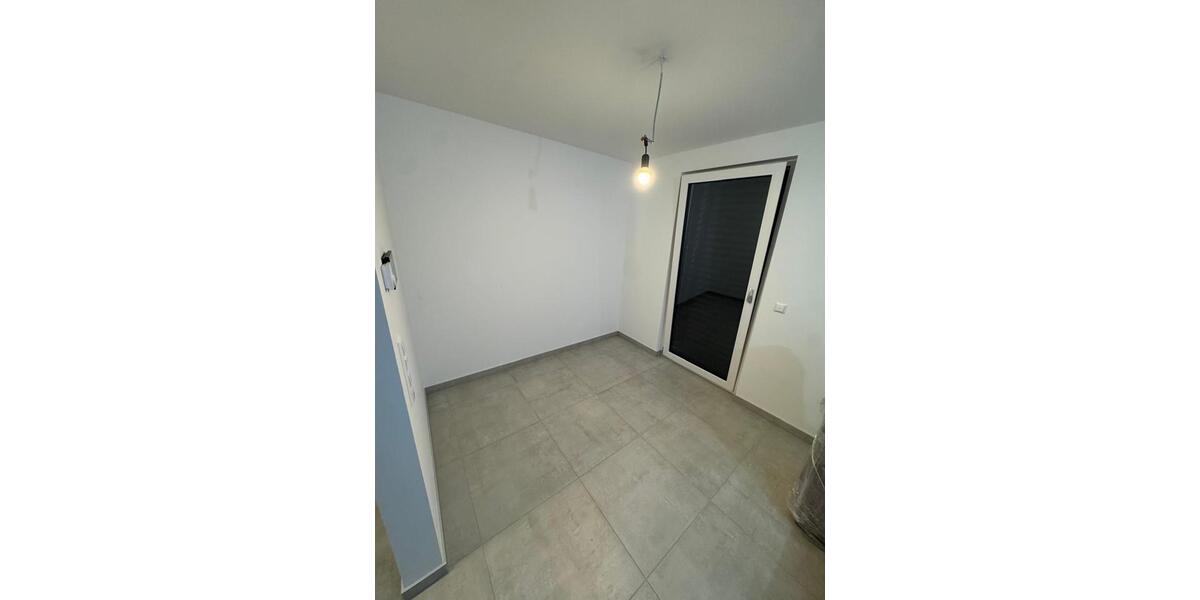 Etagenwohnung Plochingen - 2 Zimmer, 38 m&sup2;, 700&euro; | Angebot:25760609