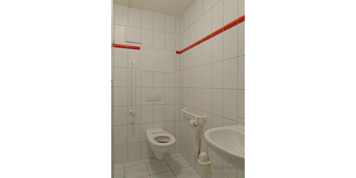 (12994_05) MGN: provisionsfrei! große abgeschlossene Büroeinheit mit Aufzug und Parkplatz direkt in der Meininger City! - Gewerbeobjekt Meiningen | Angebot:21395959