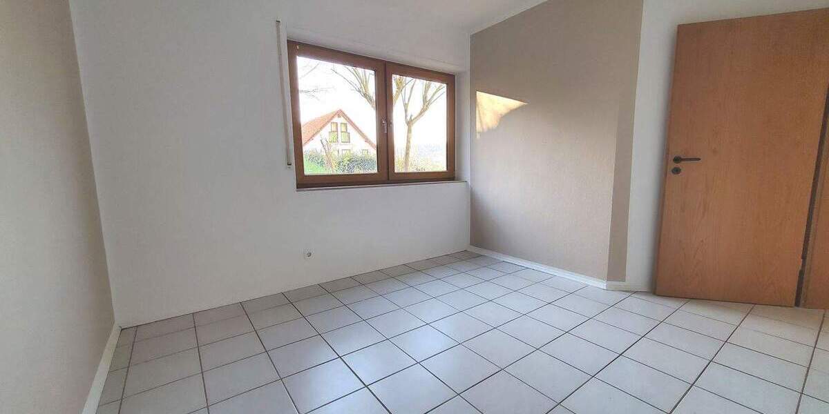 Etagenwohnung Wilhelmsfeld - 4 Zimmer, 88 m&sup2;, 750&euro; | Angebot:26259267