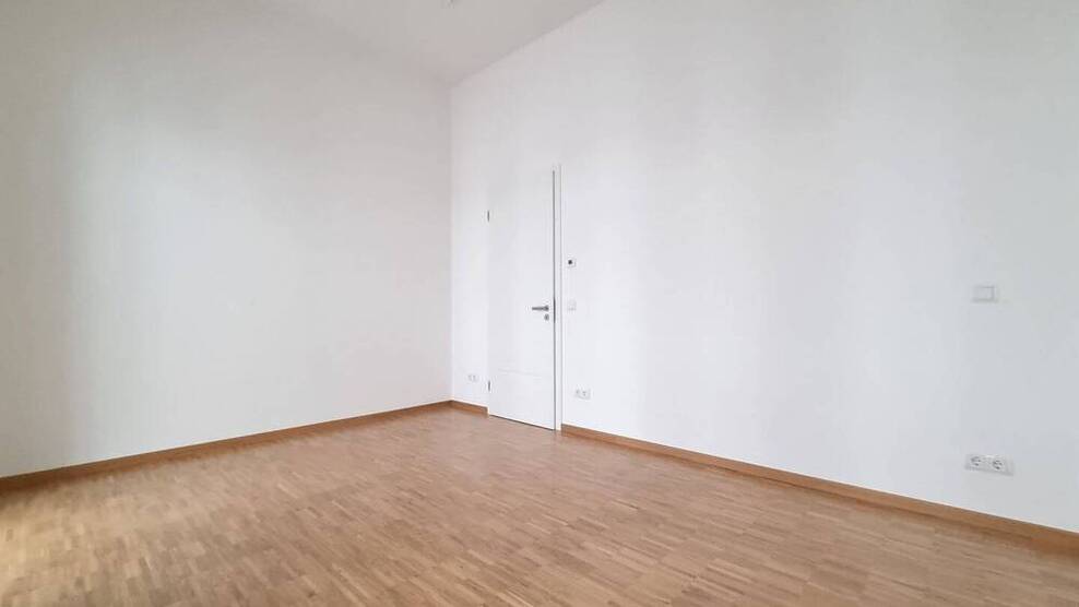 Die Innenstadt heißt Sie willkommen - modern Wohnen mit 2 Balkonen & Tageslichtbad!