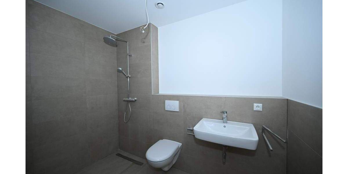 Etagenwohnung Seubersdorf - 2 Zimmer, 60 m&sup2;, 695&euro; | Angebot:24844656