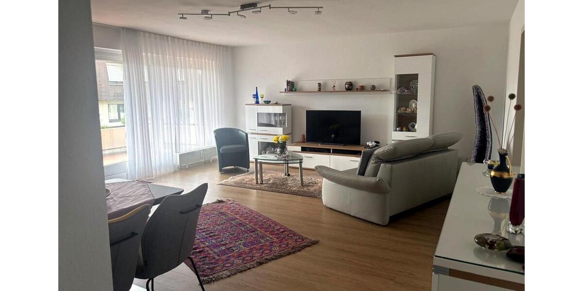 Etagenwohnung Leonberg - 2.5 Zimmer, 75 m&sup2;, 1.050&euro; | Angebot:26698177