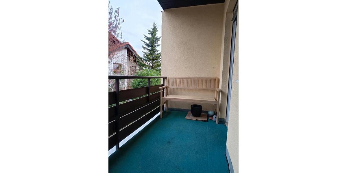 Dachgeschoßwohnung Lauffen am Neckar - 3.5 Zimmer, 80 m&sup2;, 850&euro; | Angebot:25540129