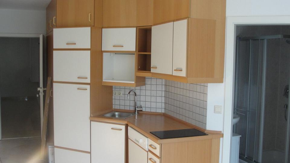 Etagenwohnung Eschwege - 1 Zimmer, 28 m&sup2;, 300&euro; | Angebot:26614039