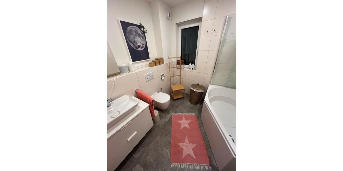 Hochwertige helle 3ZKB Wohnung teilmöbliert mit Terrasse 3 zimmer