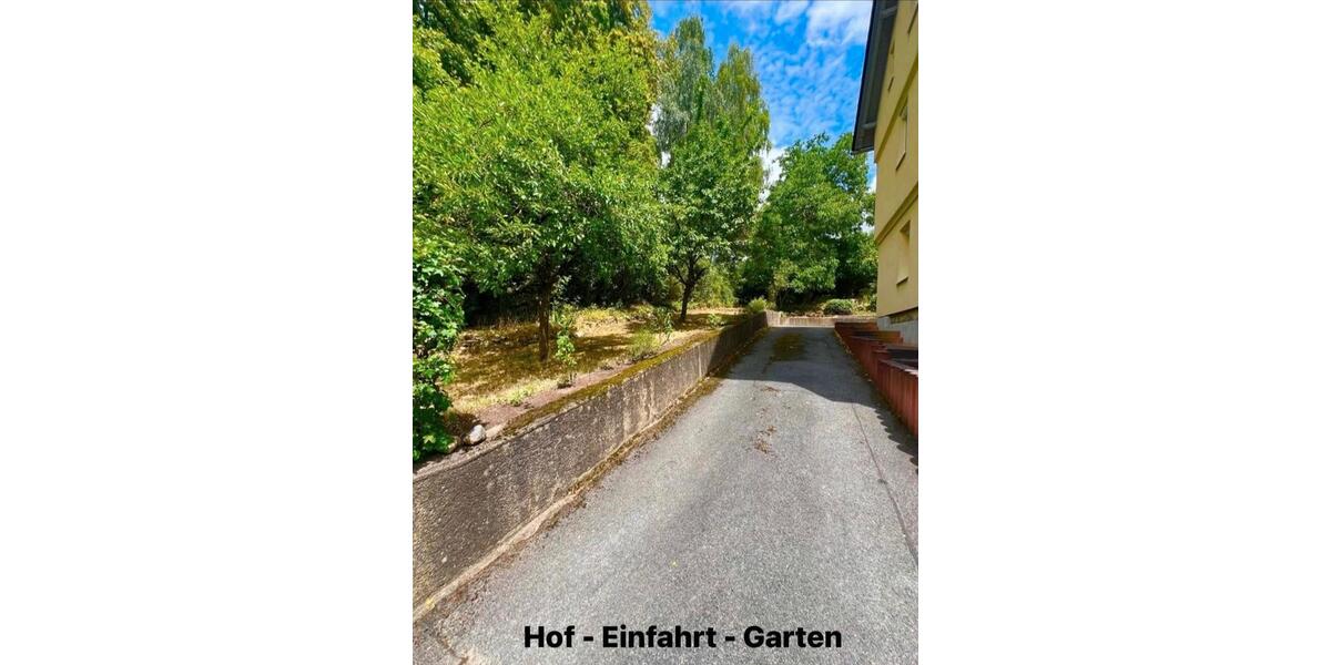 Dachgeschoßwohnung Neustadt bei Coburg - 4.5 Zimmer, 87 m&sup2;, 690&euro; | Angebot:25879216