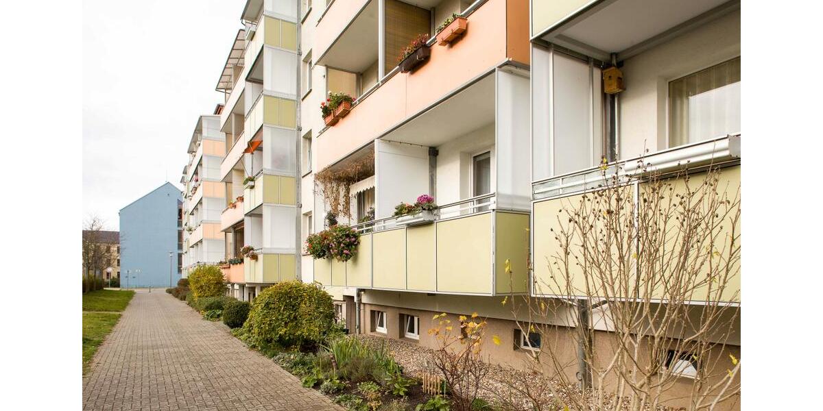 Dachgeschoßwohnung Neubrandenburg - 3 Zimmer, 61 m&sup2;, 344&euro; | Angebot:26634562