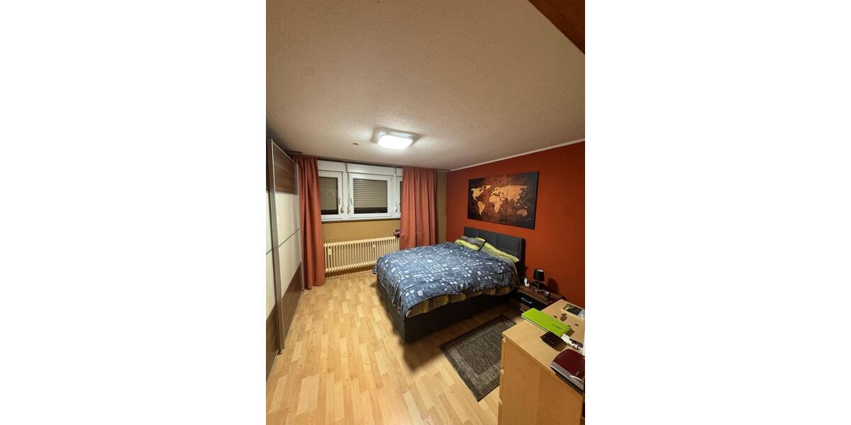 Etagenwohnung Sankt Ingbert - 3 Zimmer, 70 m&sup2;, 700&euro; | Angebot:25058130