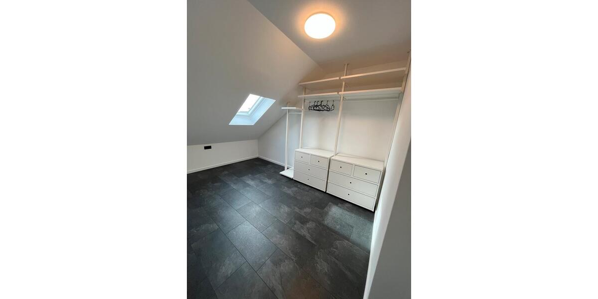 Dachgeschoßwohnung Bad Salzuflen Biemsen-Ahmsen - 2 Zimmer, 43 m&sup2;, 500&euro; | Angebot:26697848