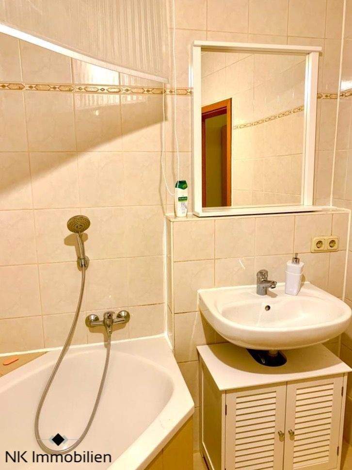 ++ möblierte 1-Raum-Wohnung - mit Balkon & Einbauküche - ruhig & mittendrin in Leipzig-Connewitz ++ 1 zimmer