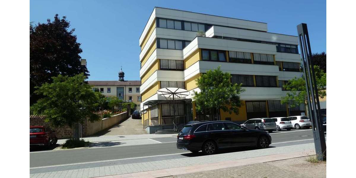 Etagenwohnung Speyer - 2.5 Zimmer, 112 m&sup2;, 1.010&euro; | Angebot:27052625