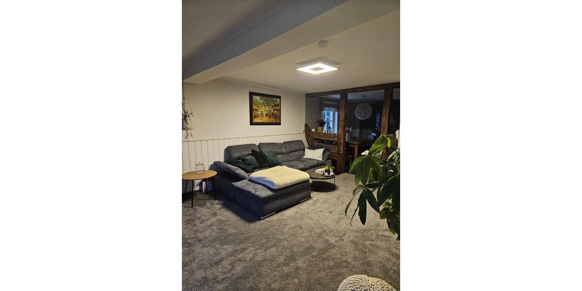Etagenwohnung Korbach - 3 Zimmer, 90 m&sup2;, 800&euro; | Angebot:26644180