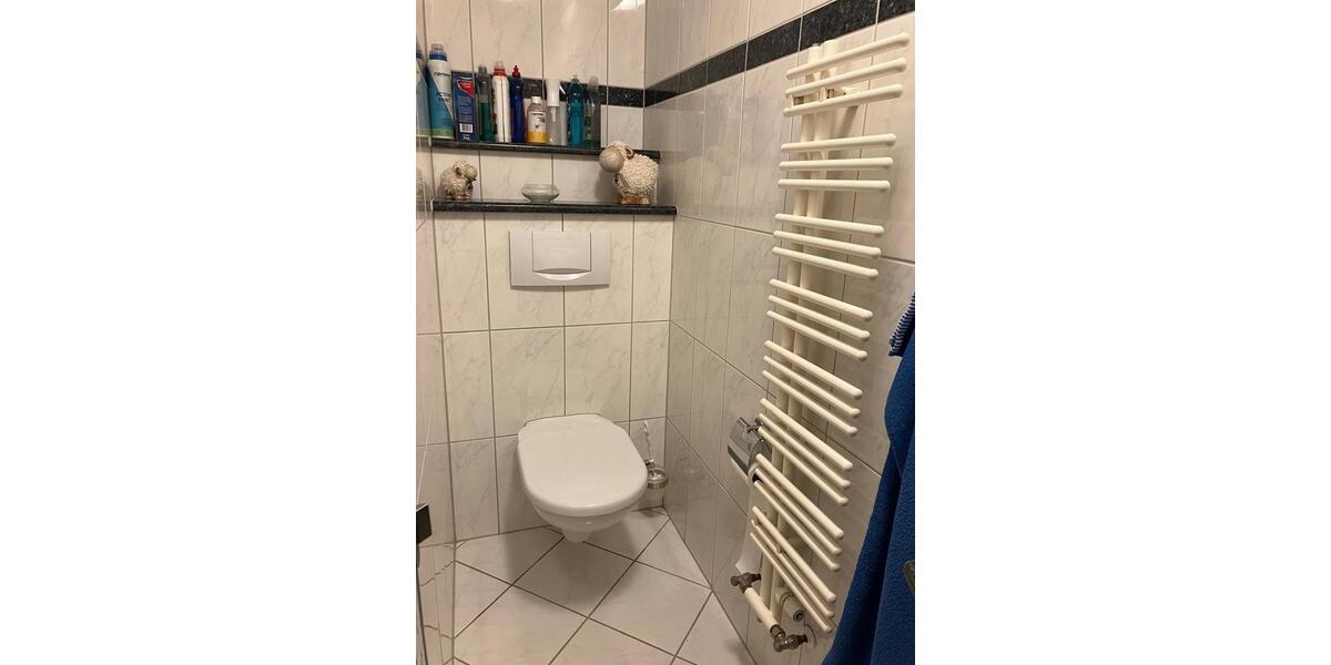 Reihenhaus Wiehl - 4.5 Zimmer, 135 m&sup2;, 1.600&euro; | Angebot:25230052