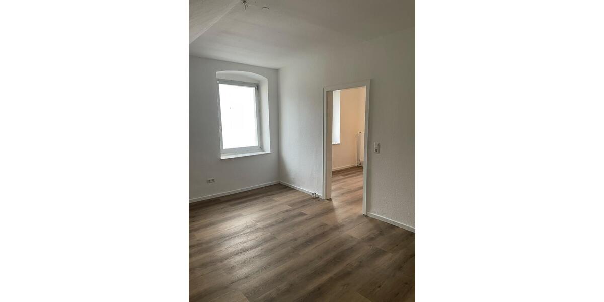 Dachgeschoßwohnung Plettenberg - 4 Zimmer, 150 m&sup2;, 1.250&euro; | Angebot:24363028