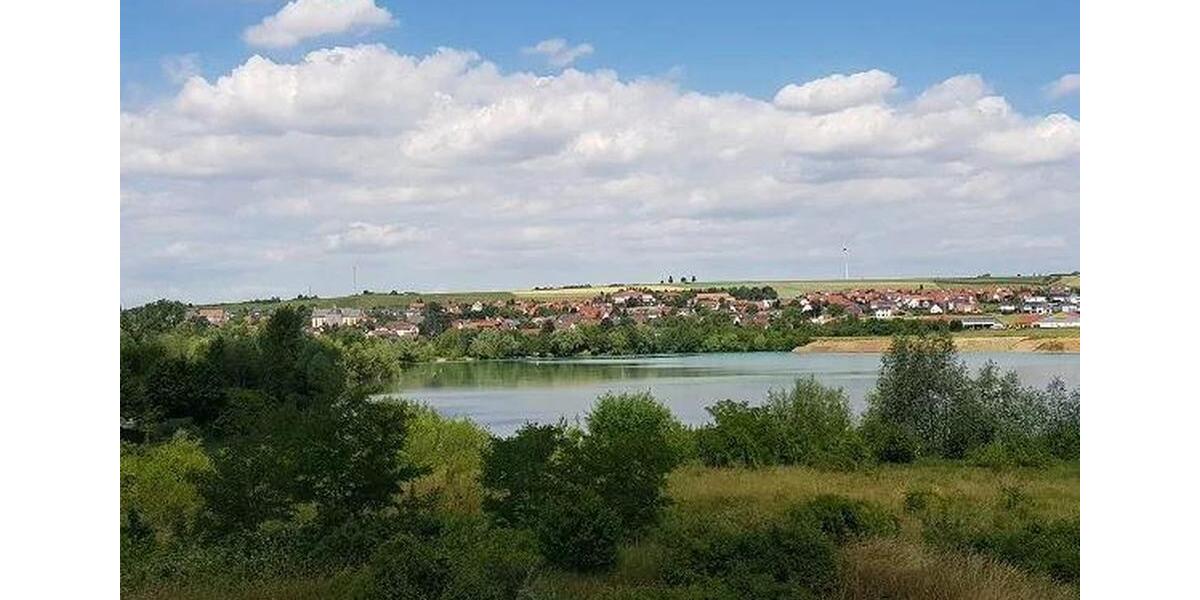 Etagenwohnung Dettelbach - 3 Zimmer, 80 m&sup2;, 730&euro; | Angebot:25002691