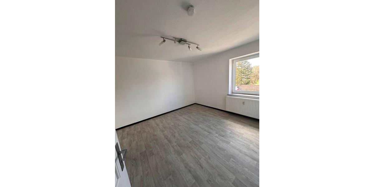 Etagenwohnung Vechelde - 3 Zimmer, 62 m&sup2;, 480&euro; | Angebot:26593233