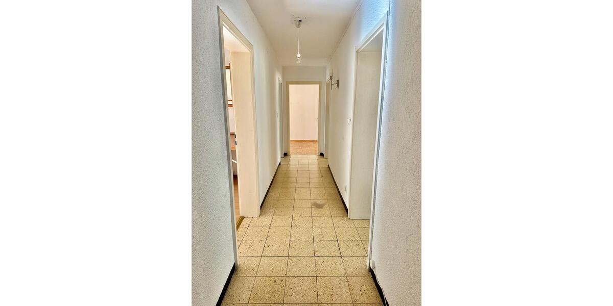 Etagenwohnung Bad Dürkheim - 3 Zimmer, 75 m&sup2;, 800&euro; | Angebot:25405587