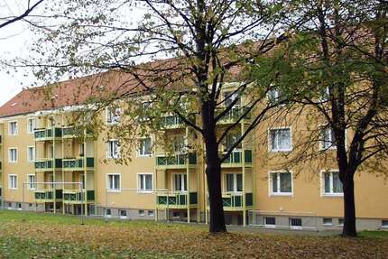 Wohnung zum Mieten in Stollberg 294 € 58.8 m² 3 zimmer