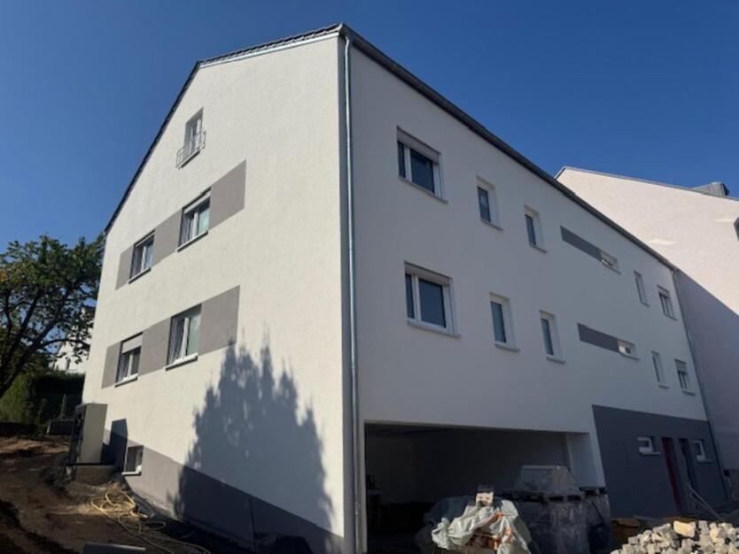 3-Zimmer-Maisonette-Wohnung mit Balkon - Erstbezug! KfW55 A+ 3x zimmer