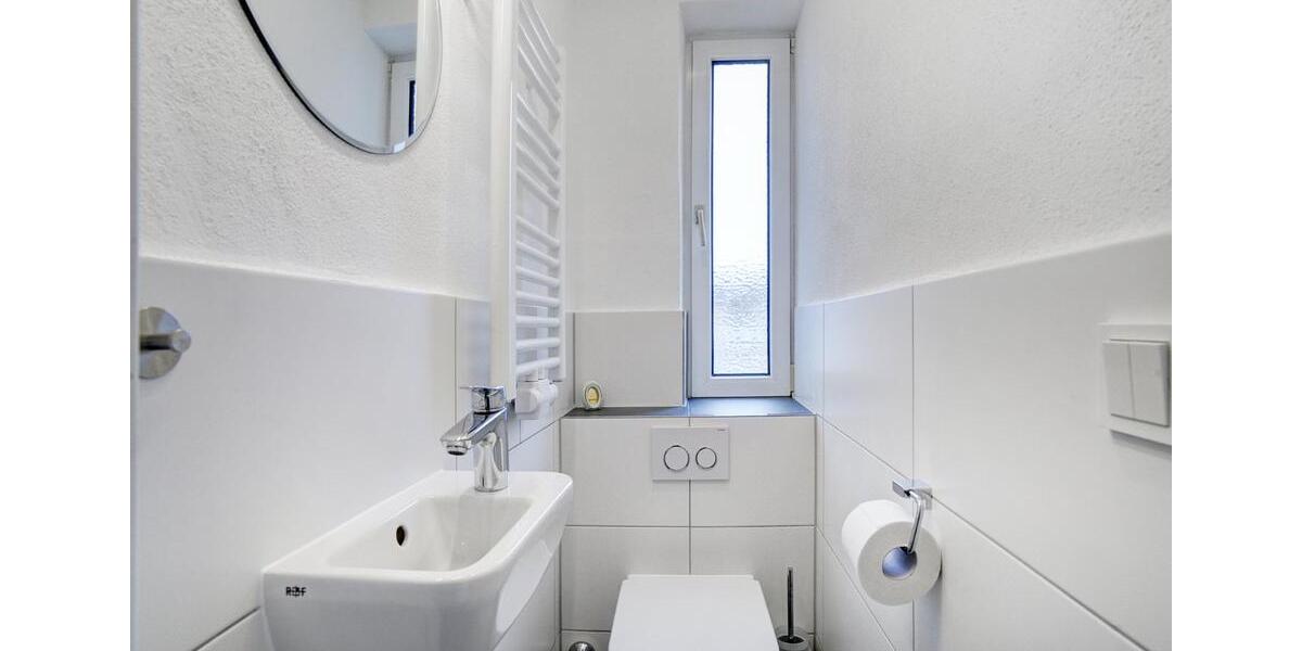 Möbl. 12m2 Zi. in 3er-berufstätigen-WG in München-Sendling 15.01 5 zimmer