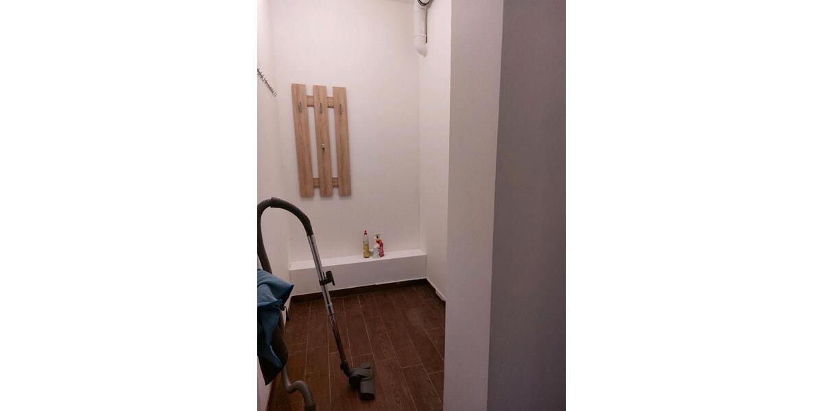 Etagenwohnung Bergheim - 4 Zimmer, 95 m&sup2;, 1.350&euro; | Angebot:24444822