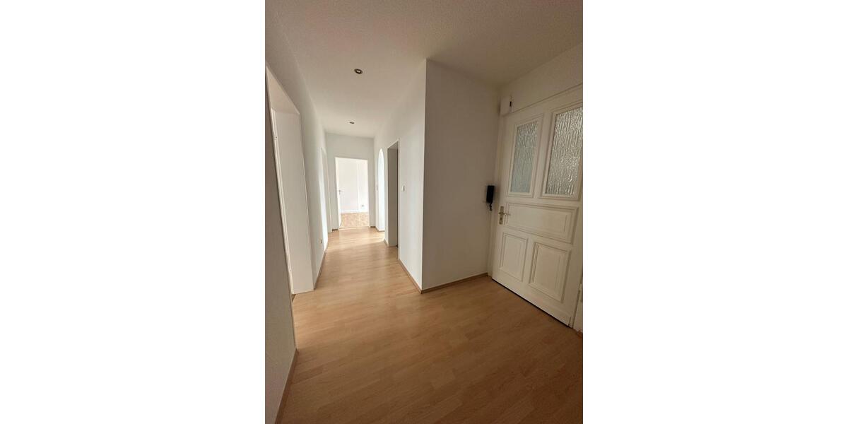 Etagenwohnung Wuppertal Elberfeld - 3 Zimmer, 75 m&sup2;, 710&euro; | Angebot:26478005
