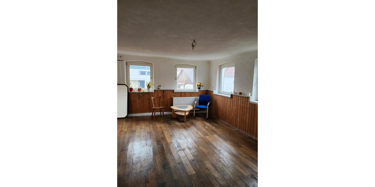 Einfamilienhaus Laichingen - 7 Zimmer, 159 m&sup2;, 1.700&euro; | Angebot:24810195