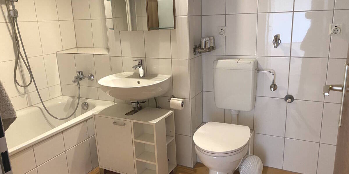 Etagenwohnung Bremen St. Magnus - 2 Zimmer, 70 m&sup2;, 580&euro; | Angebot:26093787