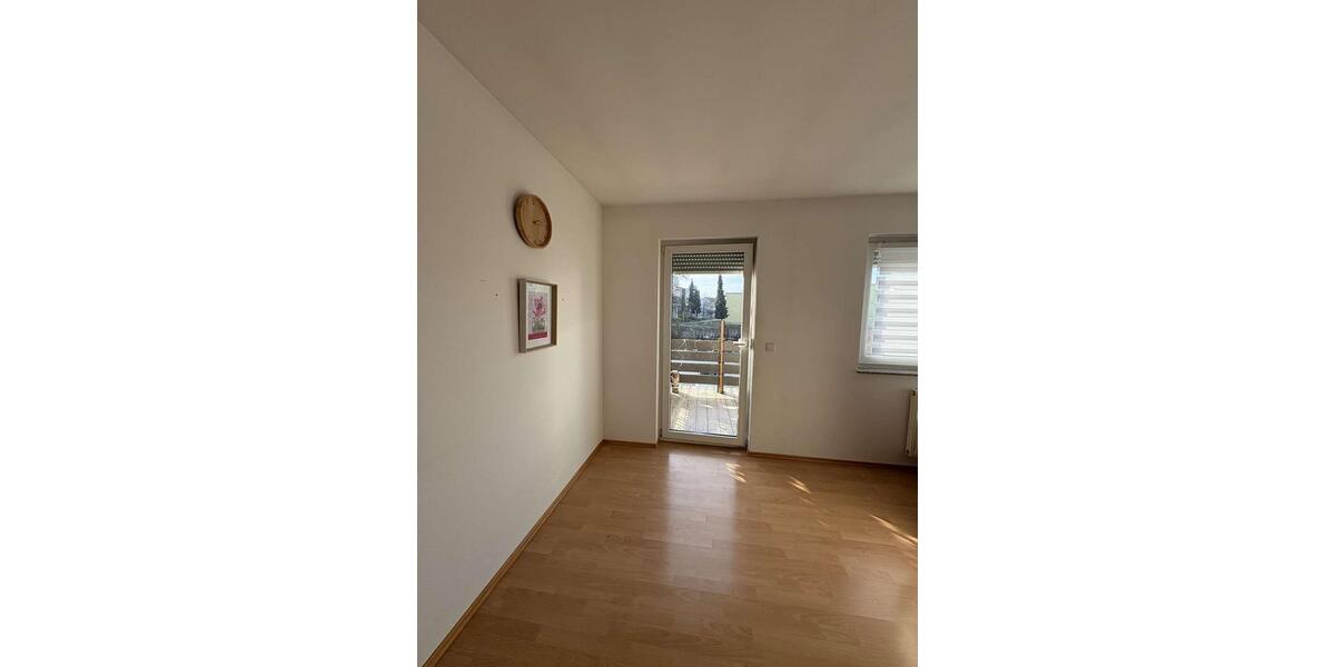 Etagenwohnung Giengen an der Brenz - 4 Zimmer, 101 m&sup2;, 980&euro; | Angebot:24714401