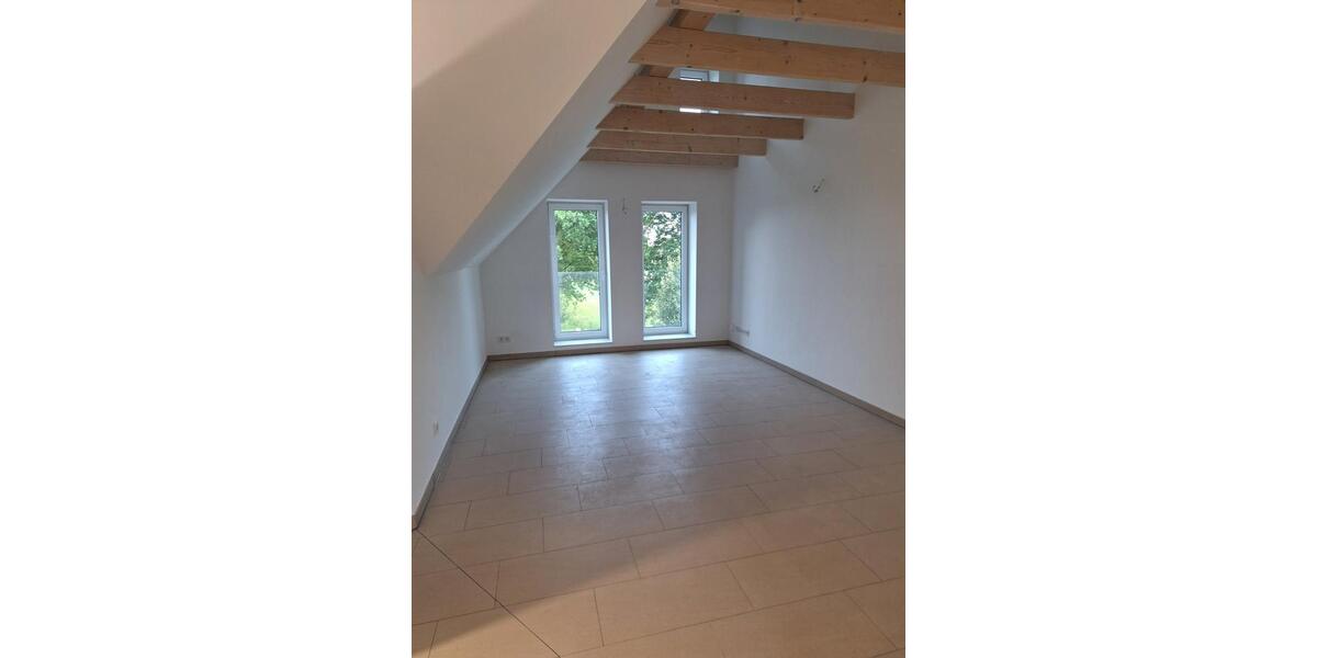 Dachgeschoßwohnung Esens - 2 Zimmer, 43 m&sup2;, 520&euro; | Angebot:24977227