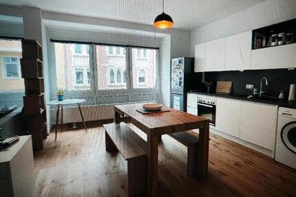 2 Zi Wohnung, Innenstadt, 63 qm, 1. OG, EBK, frisch renoviert 3 zimmer