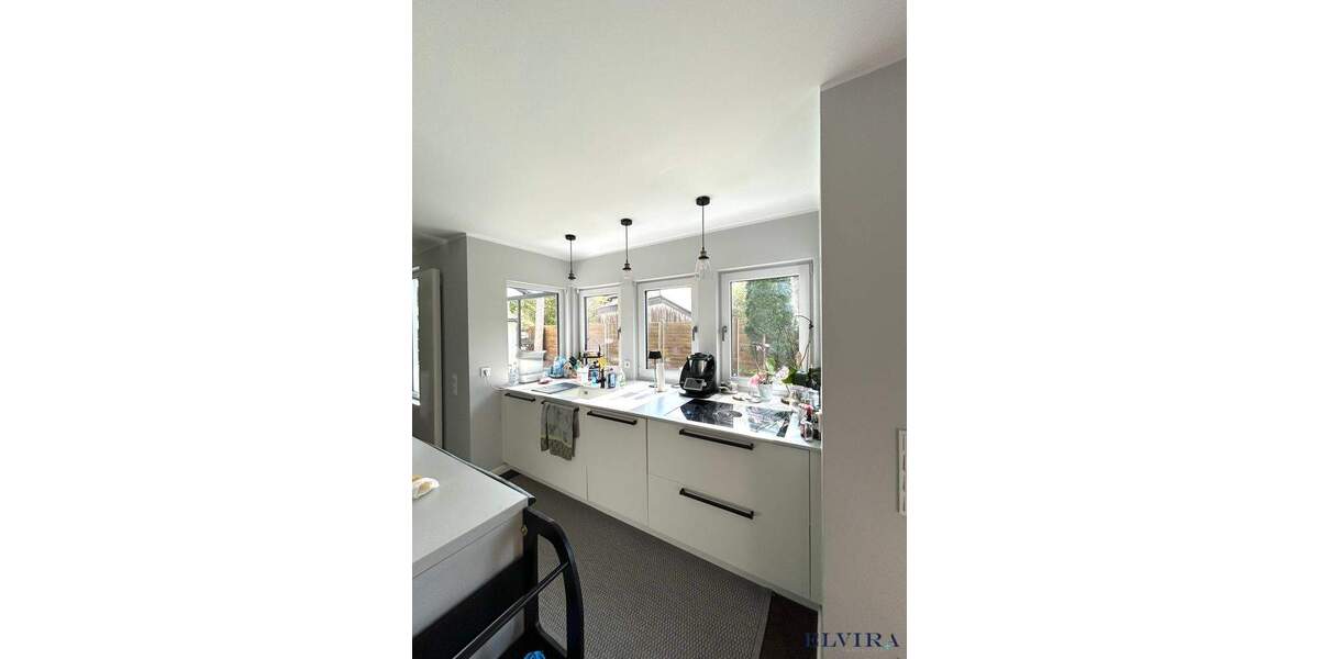 Reihenendhaus Grünwald - 5 Zimmer, 172 m&sup2;, 5.590&euro; | Angebot:23982535