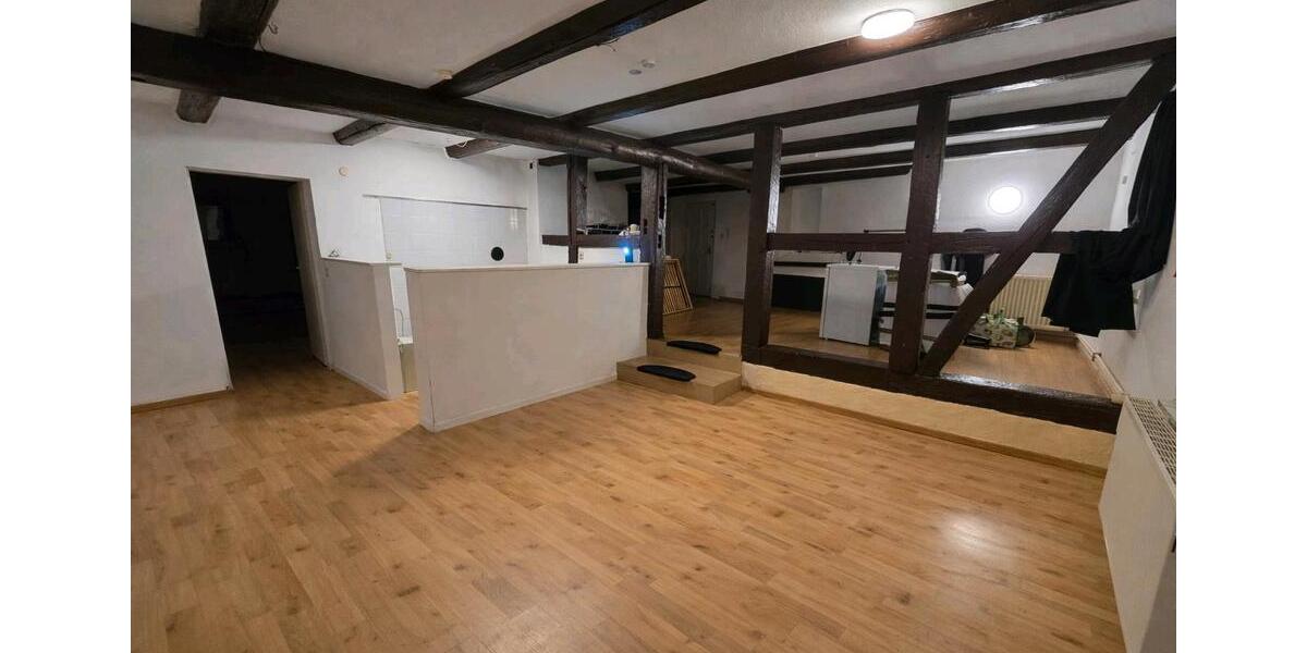 Erdgeschoßwohnung Wolfenbüttel - 3 Zimmer, 97 m&sup2;, 630&euro; | Angebot:24330892
