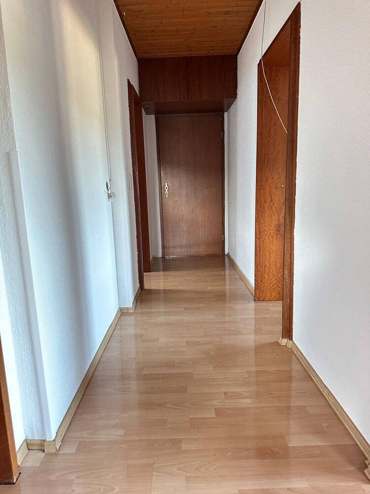 Frisch renoviert 3 Zimmer, Balkon & Naturblick in Ortenberg-Lißberg zu vermieten