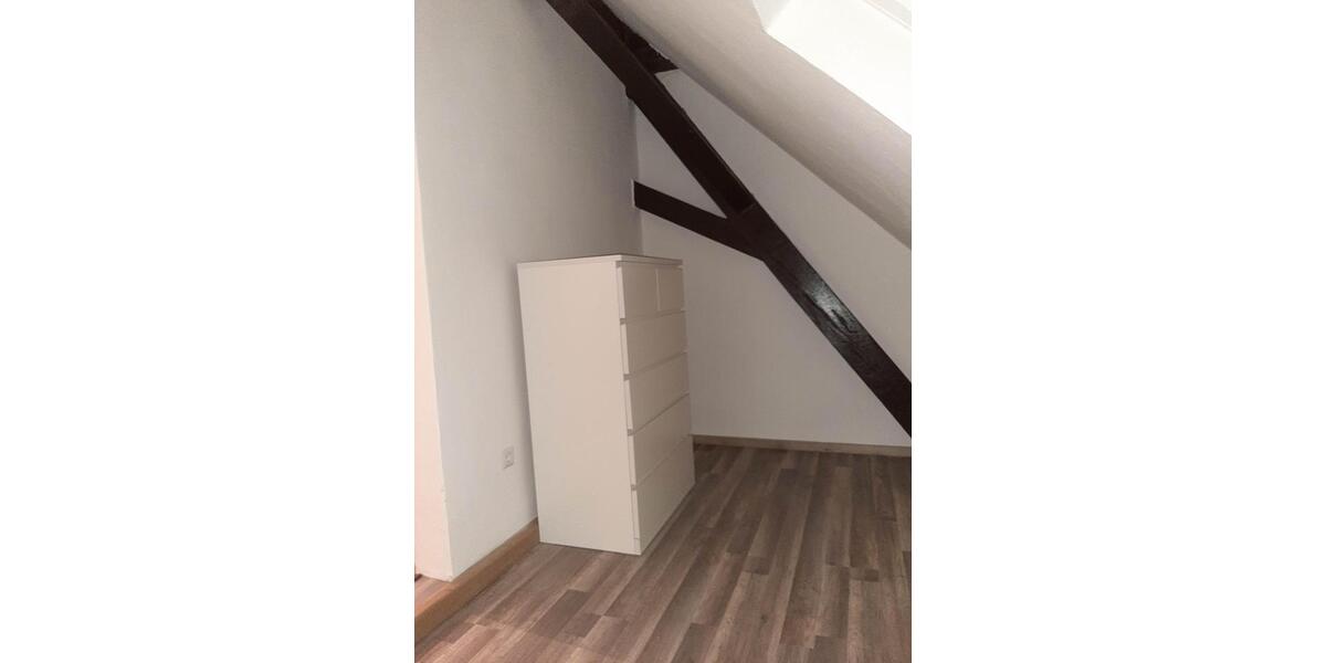Dachgeschoßwohnung Wiesloch - 2.5 Zimmer, 59 m&sup2;, 800&euro; | Angebot:25993864