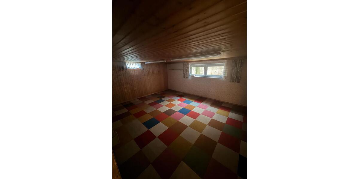 Einfamilienhaus Mainz Laubenheim - 8 Zimmer, 190 m&sup2;, 2.150&euro; | Angebot:25971340