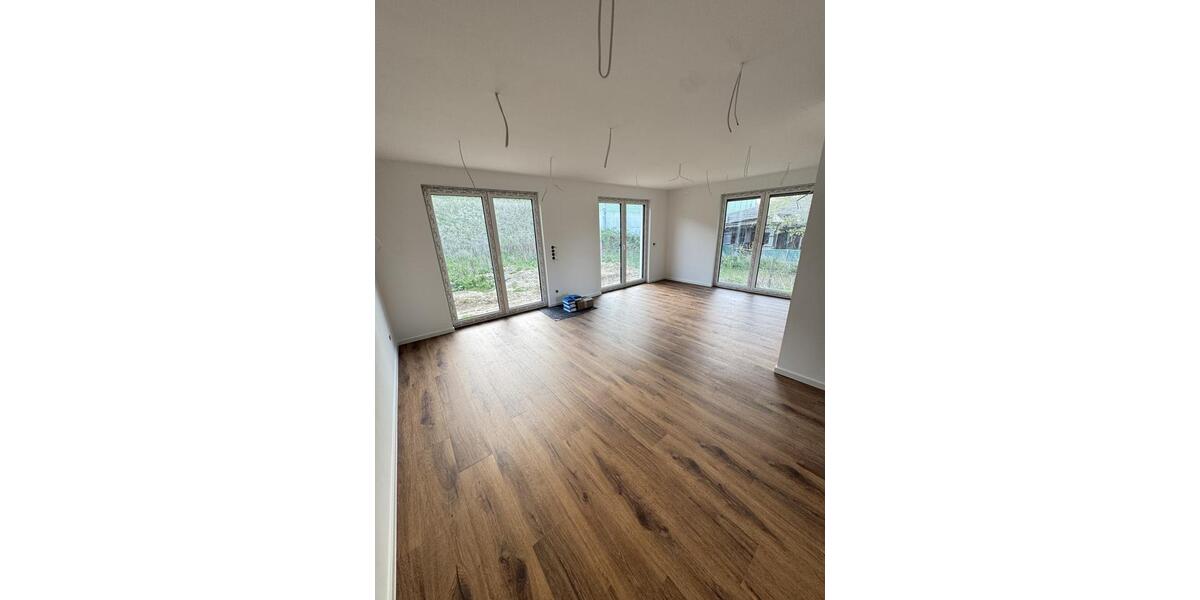 Doppelhaushälfte Scharbeutz - 5 Zimmer, 122 m&sup2;, 2.150&euro; | Angebot:26560318