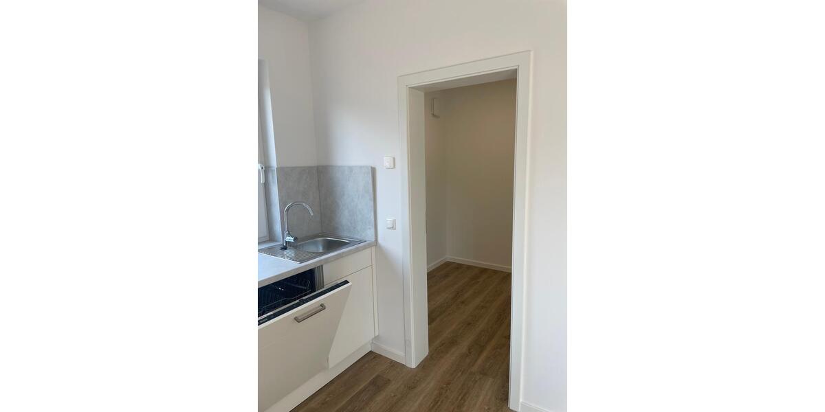 Erdgeschoßwohnung Erkner - 2 Zimmer, 84 m&sup2;, 1.350&euro; | Angebot:19041938