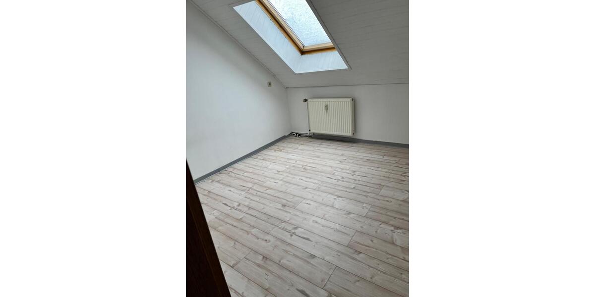 Dachgeschoßwohnung Heringen/Helme Helme - 2 Zimmer, 59 m&sup2;, 294&euro; | Angebot:26462527