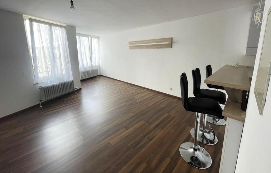Komfortables 1-Zimmer-Appartement mit Stellplatz und EBK im Herzen von KA - Bezugsfrei ab 01.09.2025