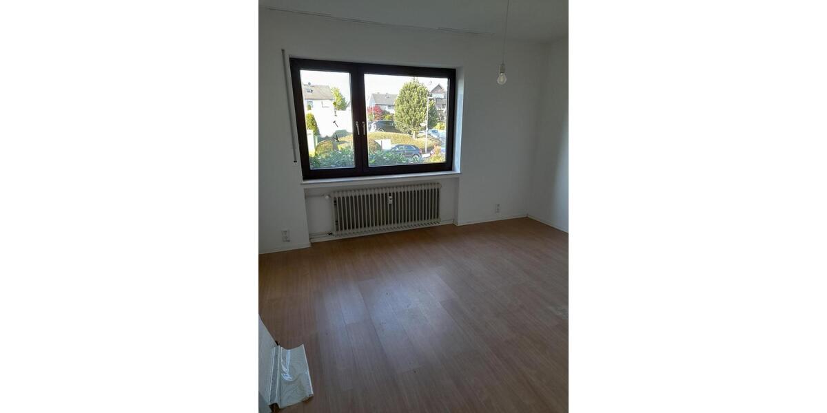 Erdgeschoßwohnung Hiddenhausen - 3 Zimmer, 80 m&sup2;, 790&euro; | Angebot:26640738