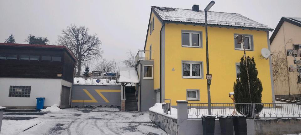 Dachgeschoßwohnung Etzenricht - 1 Zimmer, 34 m&sup2;, 400&euro; | Angebot:26275751