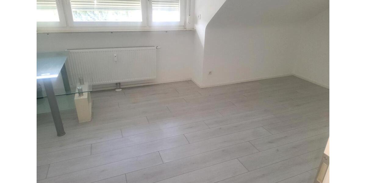 Dachgeschoßwohnung Oberteuringen - 2 Zimmer, 55 m&sup2;, 960&euro; | Angebot:26247522
