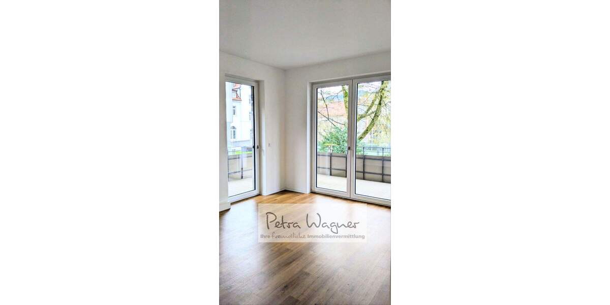 Gewerbeobjekt Freiburg Oberau - 3 Zimmer, 104 m&sup2;, 1.690&euro; | Angebot:25664504