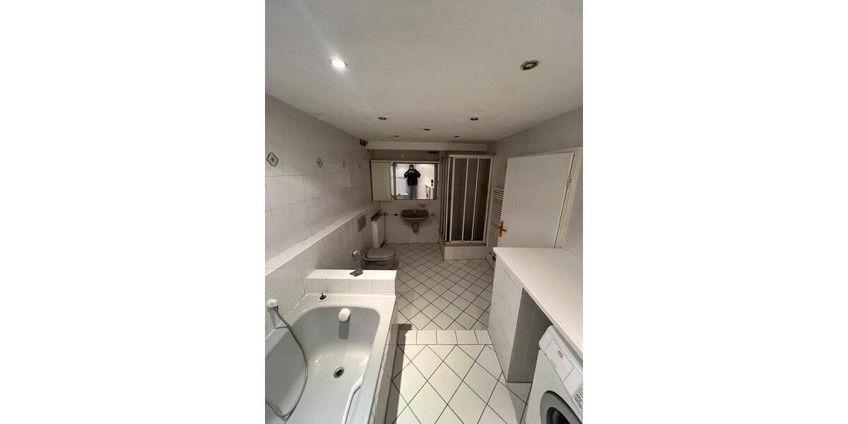 Etagenwohnung Karben - 3 Zimmer, 100 m&sup2;, 1.250&euro; | Angebot:24338623