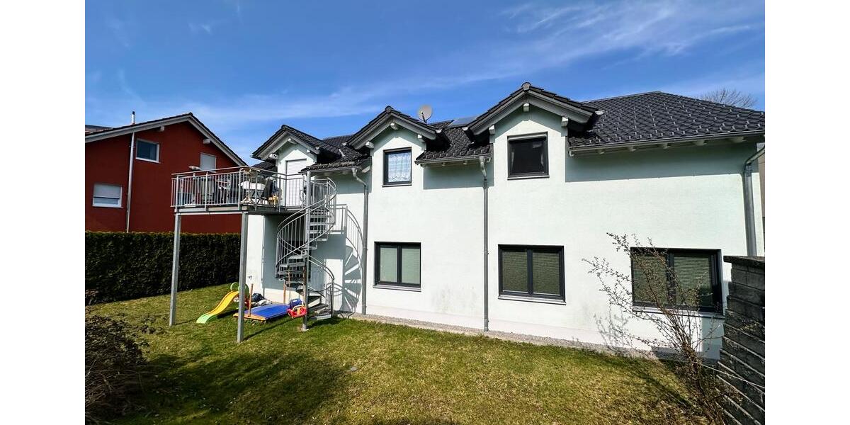 Etagenwohnung Büchlberg - 4 Zimmer, 115 m&sup2;, 990&euro; | Angebot:25948027